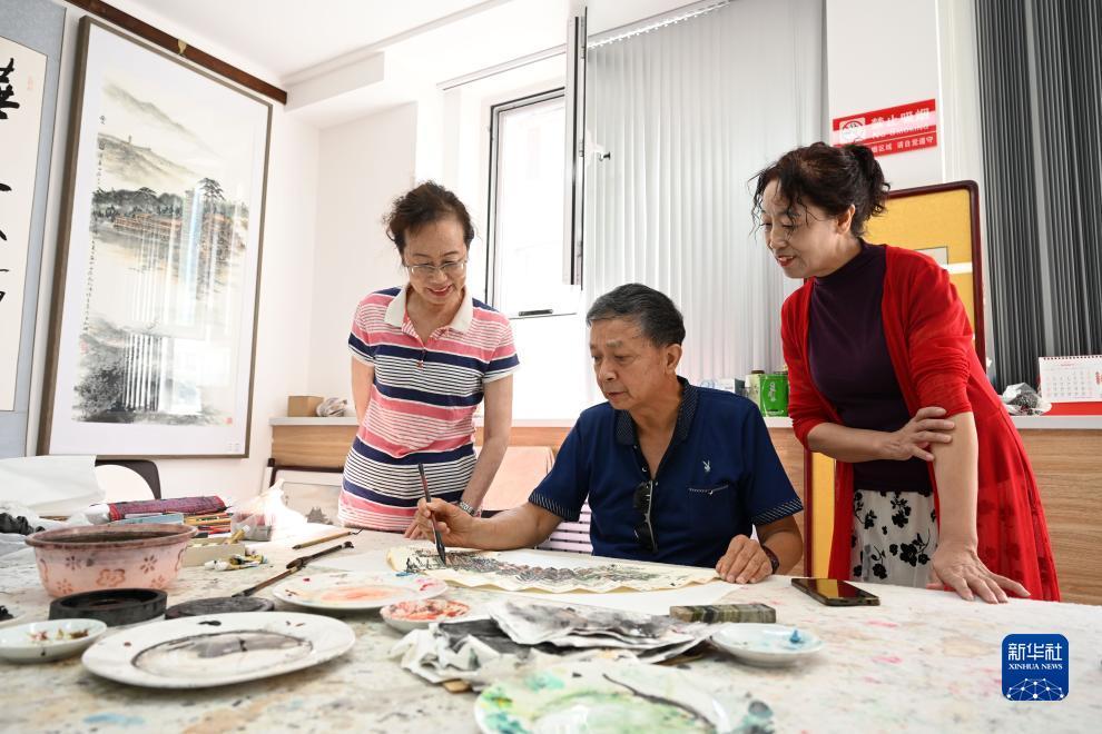 集结电子平台